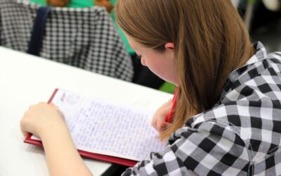 ¿Cómo buscar una educación de calidad en un país que ha perdido el 80% de su Producto Interno Bruto en los últimos siete años? por Leonardo Carvajal